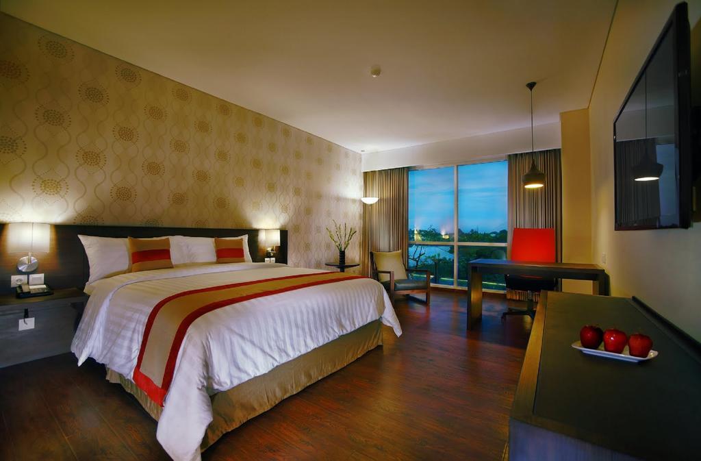 Aston Jember Hotel & Conference Center Экстерьер фото