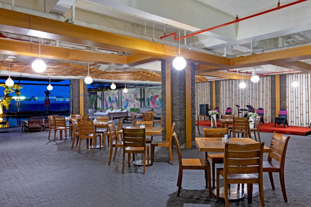 Aston Jember Hotel & Conference Center Экстерьер фото