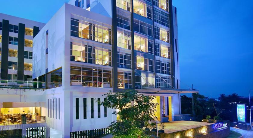 Aston Jember Hotel & Conference Center Экстерьер фото