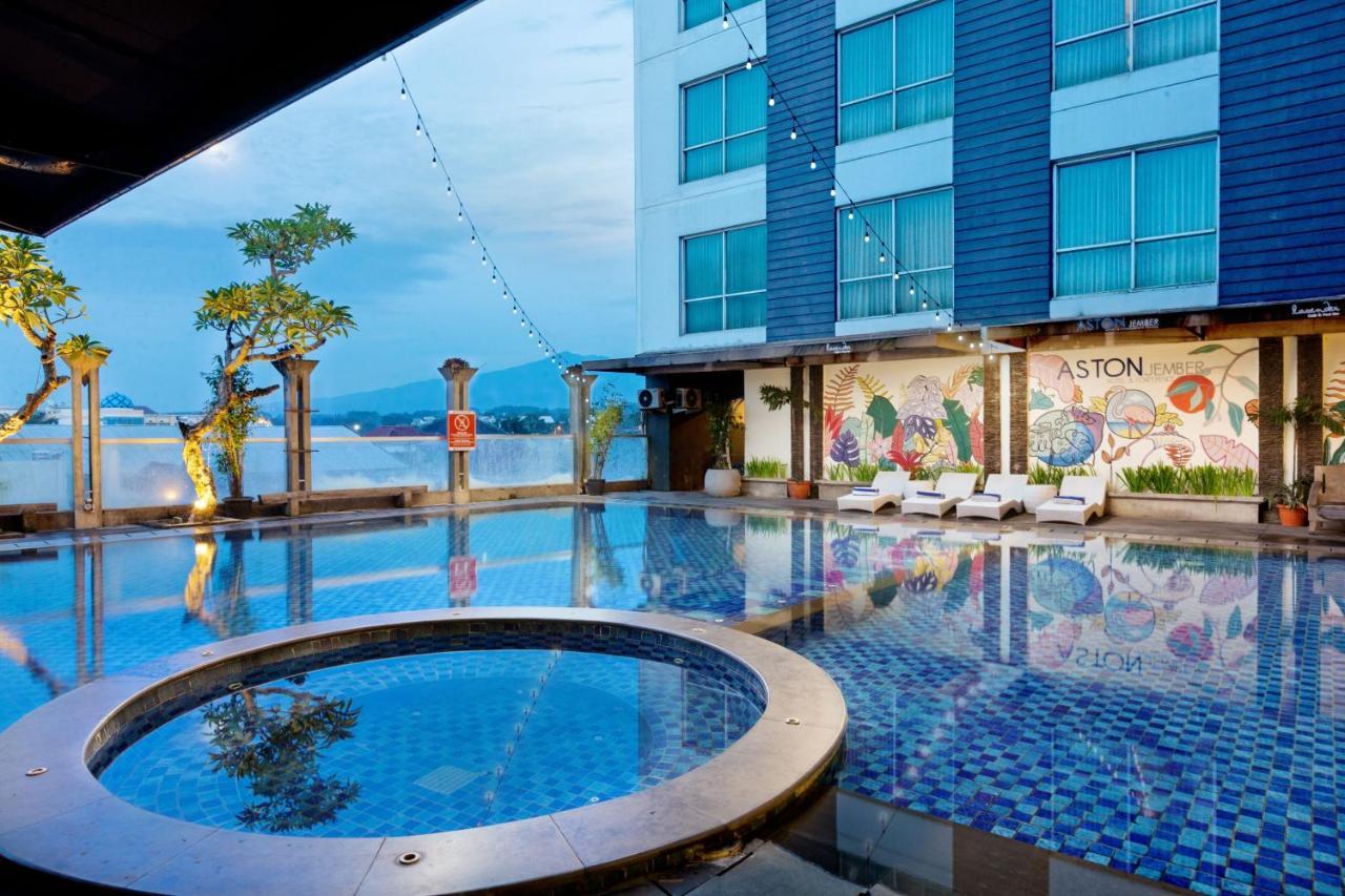 Aston Jember Hotel & Conference Center Экстерьер фото